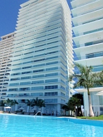 Middle Tower